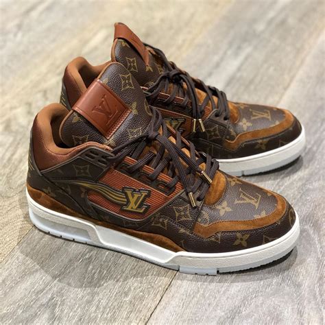 louis vuitton mens shoes monogram|More.